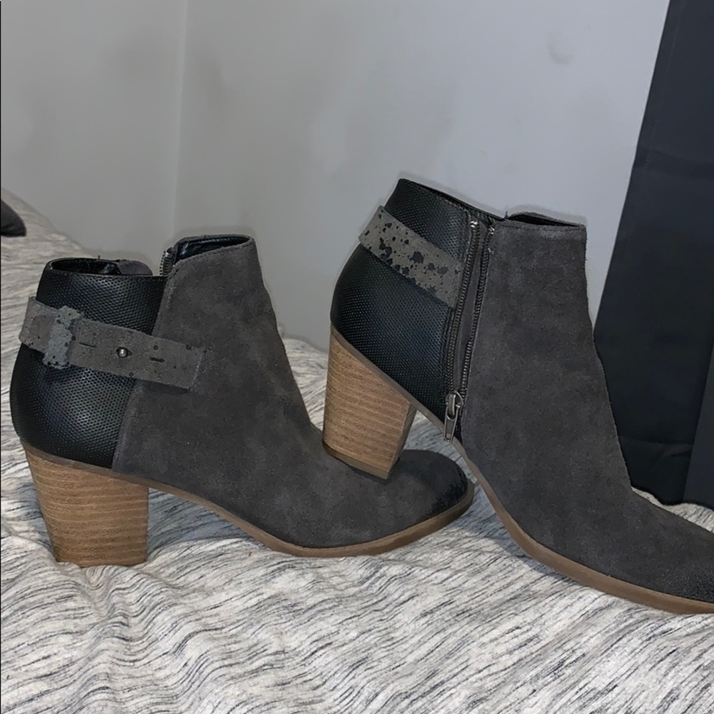 Heeled Booties with Suede Fabric & Buckle ✨